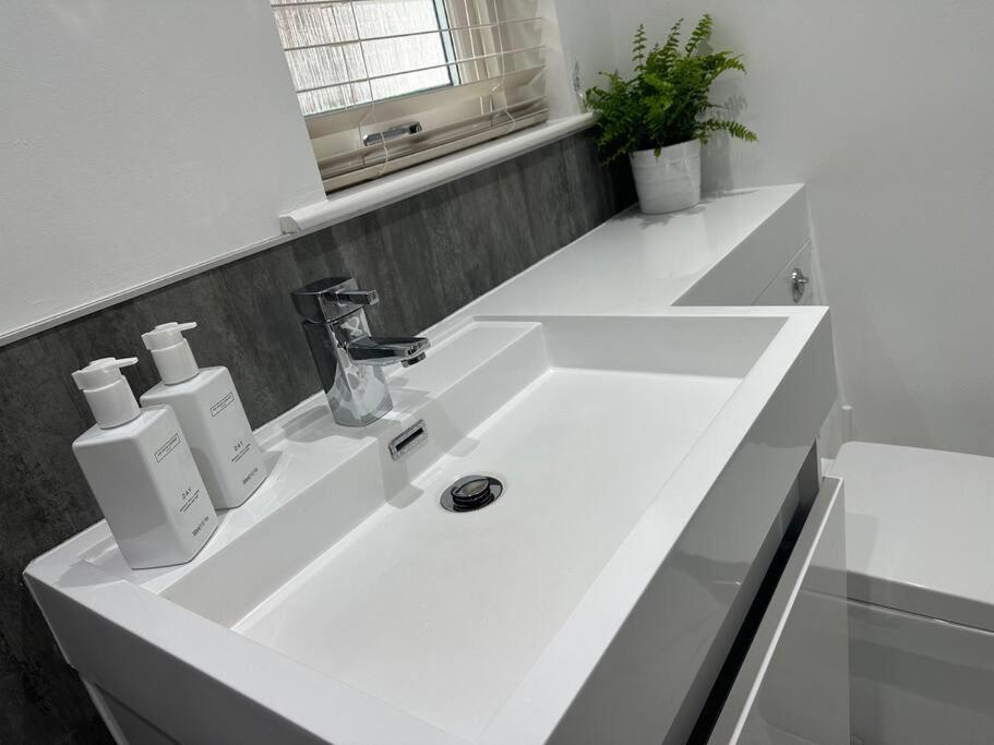 Premium Executive Apartment In Ντανφέρμλιν Εξωτερικό φωτογραφία